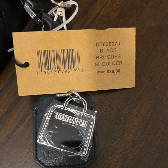 Steve Madden Black Shoulder Bag with Silver Accents - Picture 2 of 7
